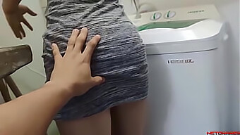 Une Femme Japonaise Reçoit Des Soins Oraux De Son Beau-Fils Dans Un Scénario De Tricherie