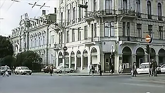 Vintage Joy Chees Video: Faraońska Rozkosz