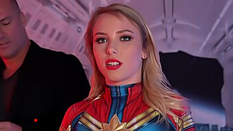 La Superheroína De La Adolescente Dixie Lynn Tiene Una Aventura Oral Y Follando Con Sean Lawless