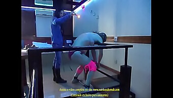 Bdsm Mum Işıklı Motel Odası, Bağlama Ve Kırbaçlama Ile