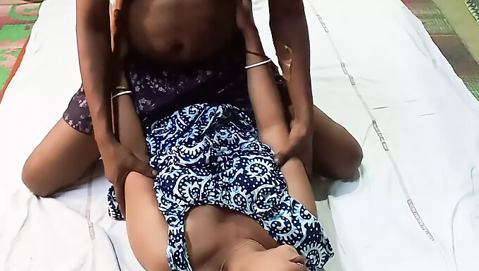 Vidéo Maison Hindi De Sexe Brutal Avec Une Jeune Femme