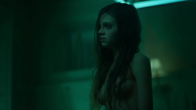 L'Affascinante Performance Di India Eisley Nel Film In Alta Definizione Nao Olhe